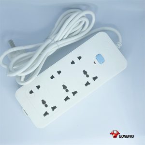 Ổ cắm đa năng 6 lỗ, 2 chấu,1 công tắc GONEO GNVN-N1330-30 3met