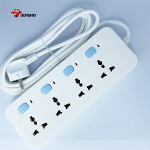 Ổ cắm đa năng 4 lỗ, 2 chấu, 4 công tắc GONEO GNVN-N3040-50 5met